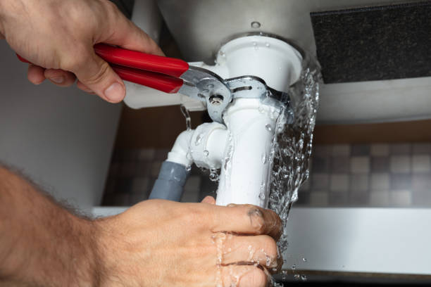 Best Water damage restoration specialists  in South Wenatchee, WA